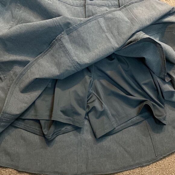 EDDIE Bauer Grey skater skort with built in‎ shorts - Picture 4 of 9